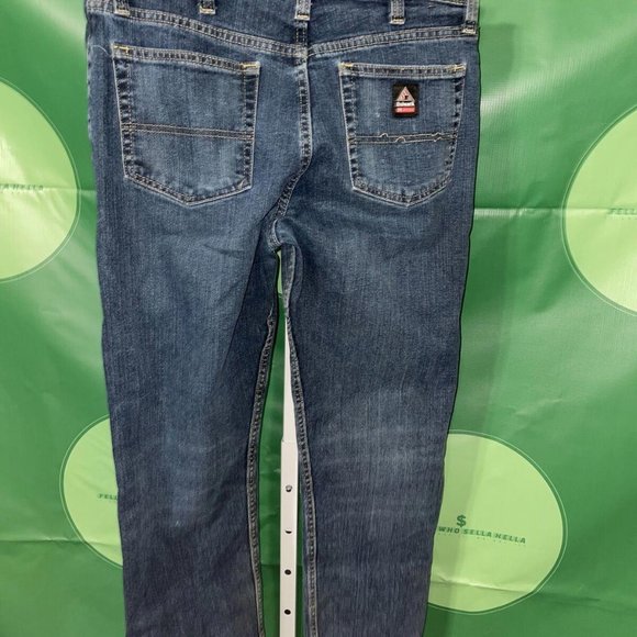 BULWARK Men's FLAME RESISTANT (FR) jeans in MEDIUM WASH sz 32" x 32" - VGUC - Picture 10 of 11